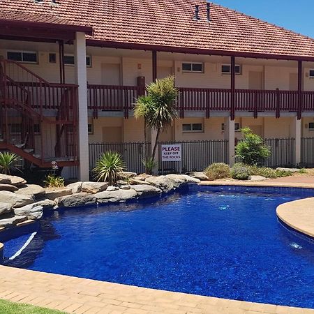 Vine Inn Barossa Нереутпа Экстерьер фото