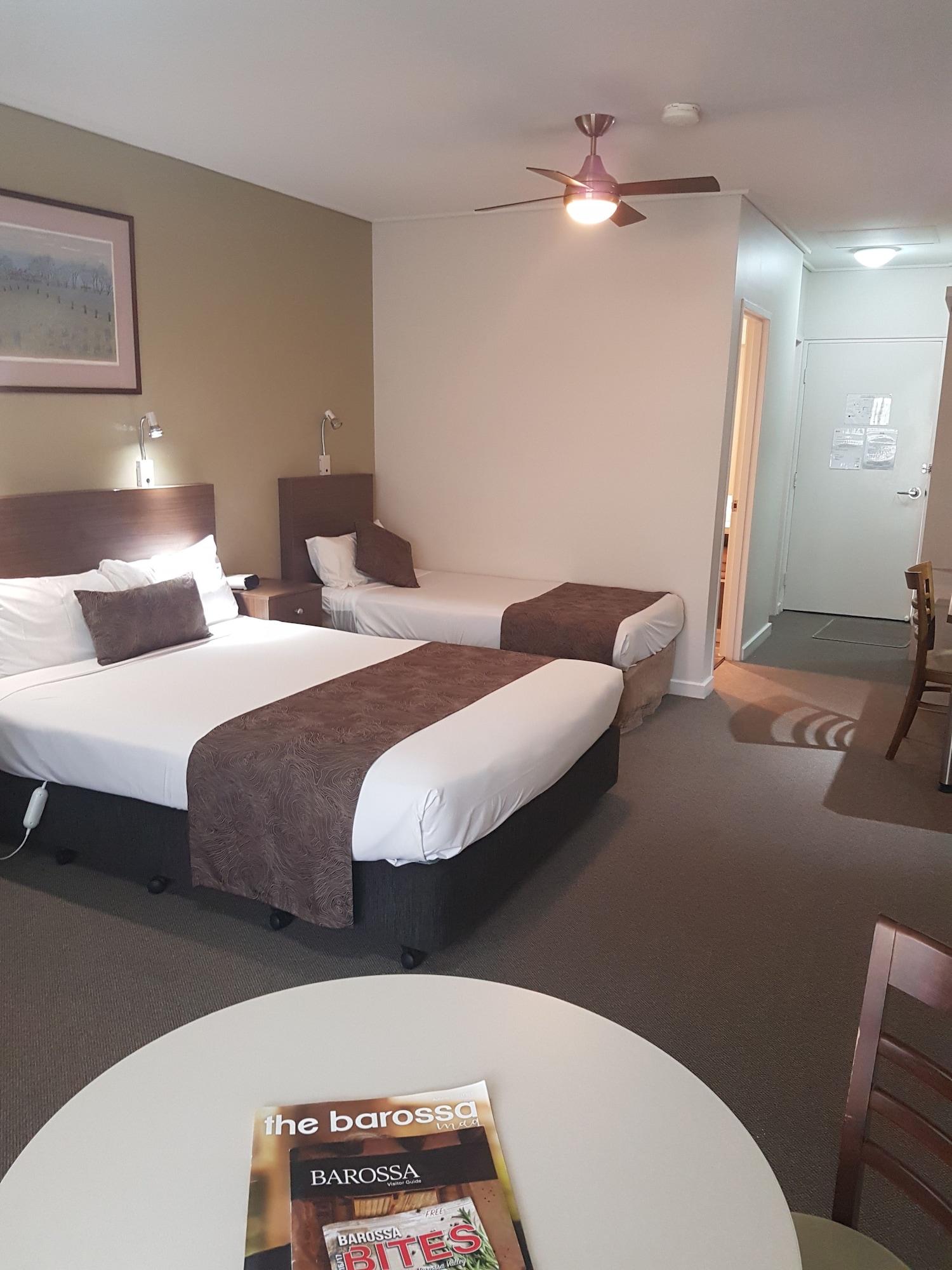 Vine Inn Barossa Нереутпа Экстерьер фото