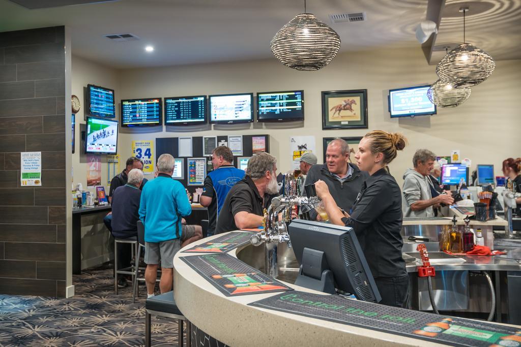 Vine Inn Barossa Нереутпа Экстерьер фото